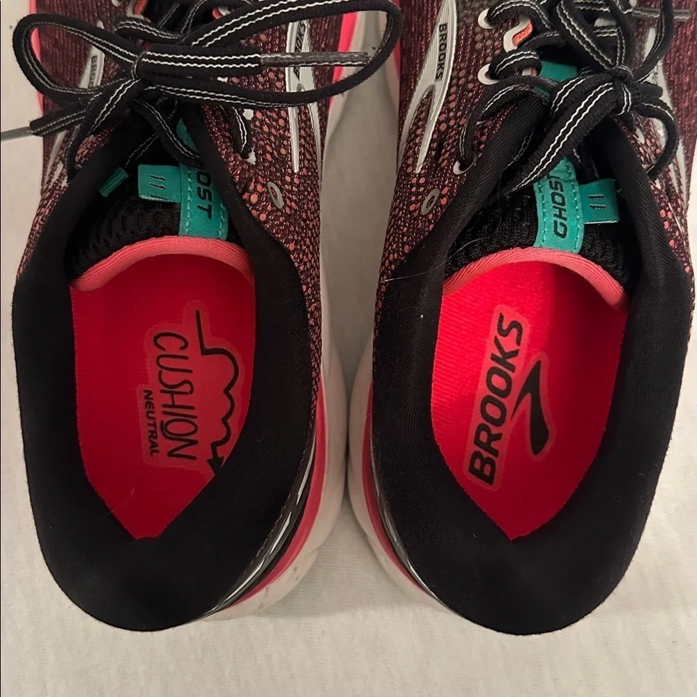 Brooks elevate your